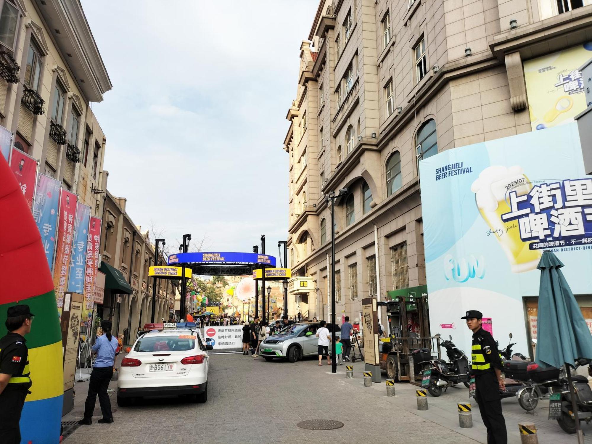 Qingdao Hua Qi Kaiserdom Hotel Exterior foto